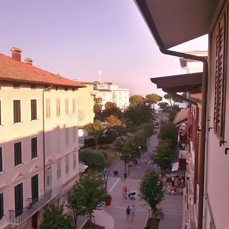 Viale Europa Unita * Grado