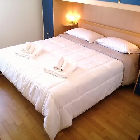 Viale Europa Unita Apartment