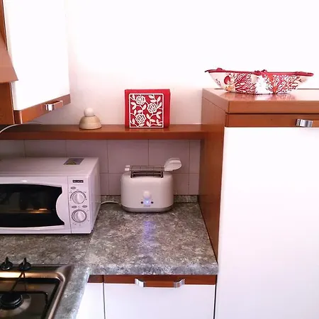 Viale Europa Unita Apartment *